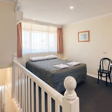 Coachman Hotel Motel Паркс Экстерьер фото