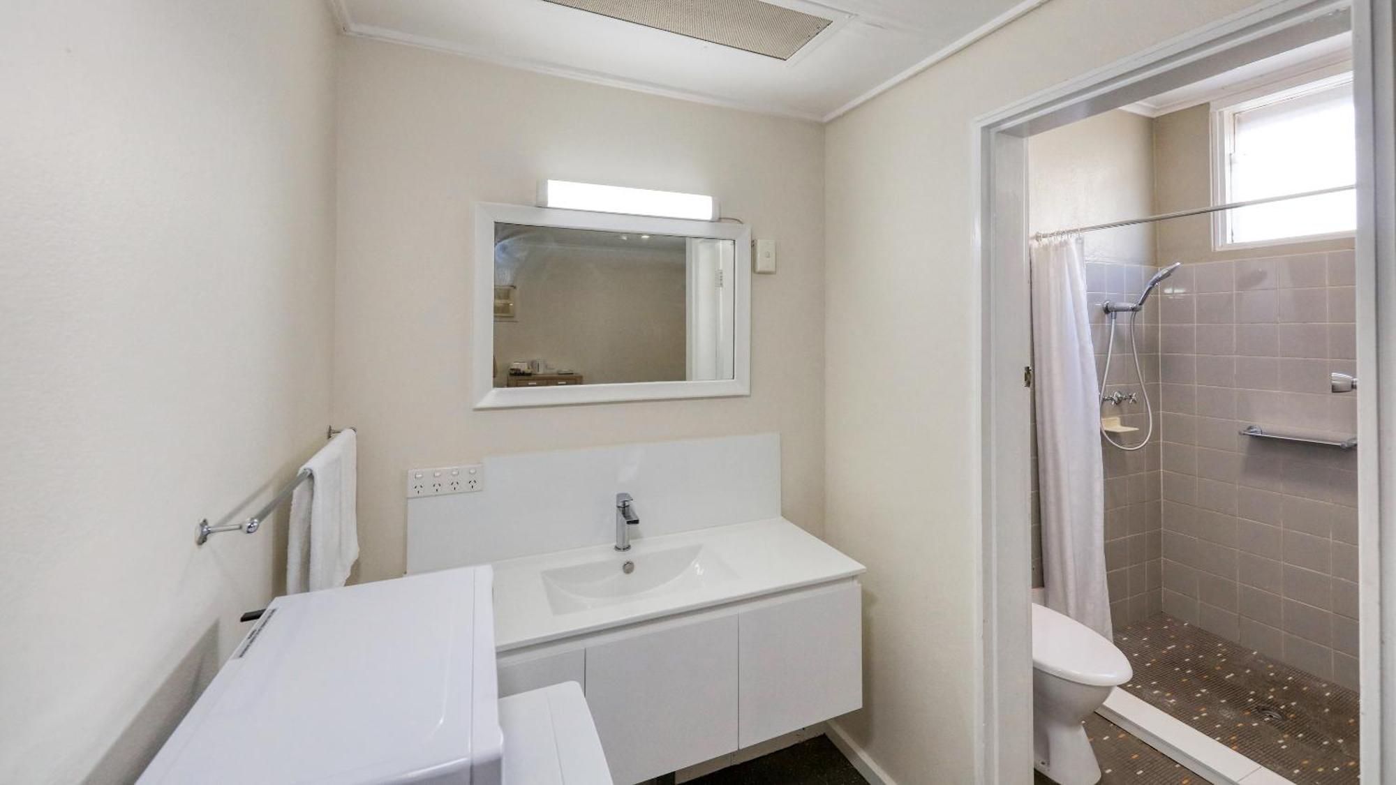 Coachman Hotel Motel Паркс Экстерьер фото